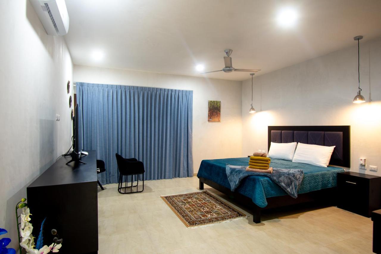 Hotel Casa Tortuga Tulum - Cenotes Park Inclusive Exterior photo A bedroom in a hotel