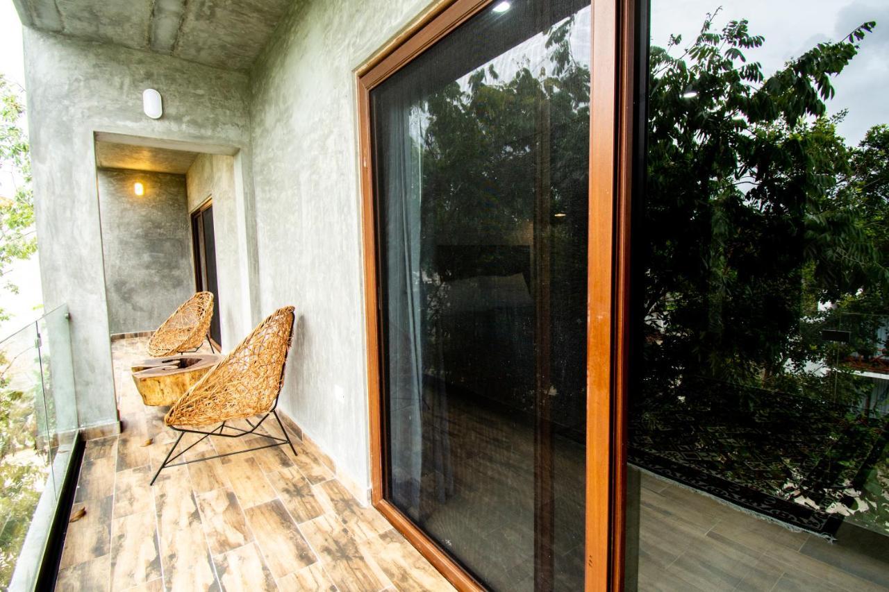 Hotel Casa Tortuga Tulum - Cenotes Park Inclusive Exterior photo A room at the hotel