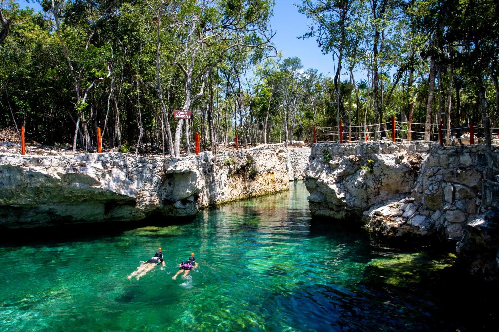 Hotel Casa Tortuga Tulum - Cenotes Park Inclusive Exterior photo Cenote in Quintana Roo, Mexico